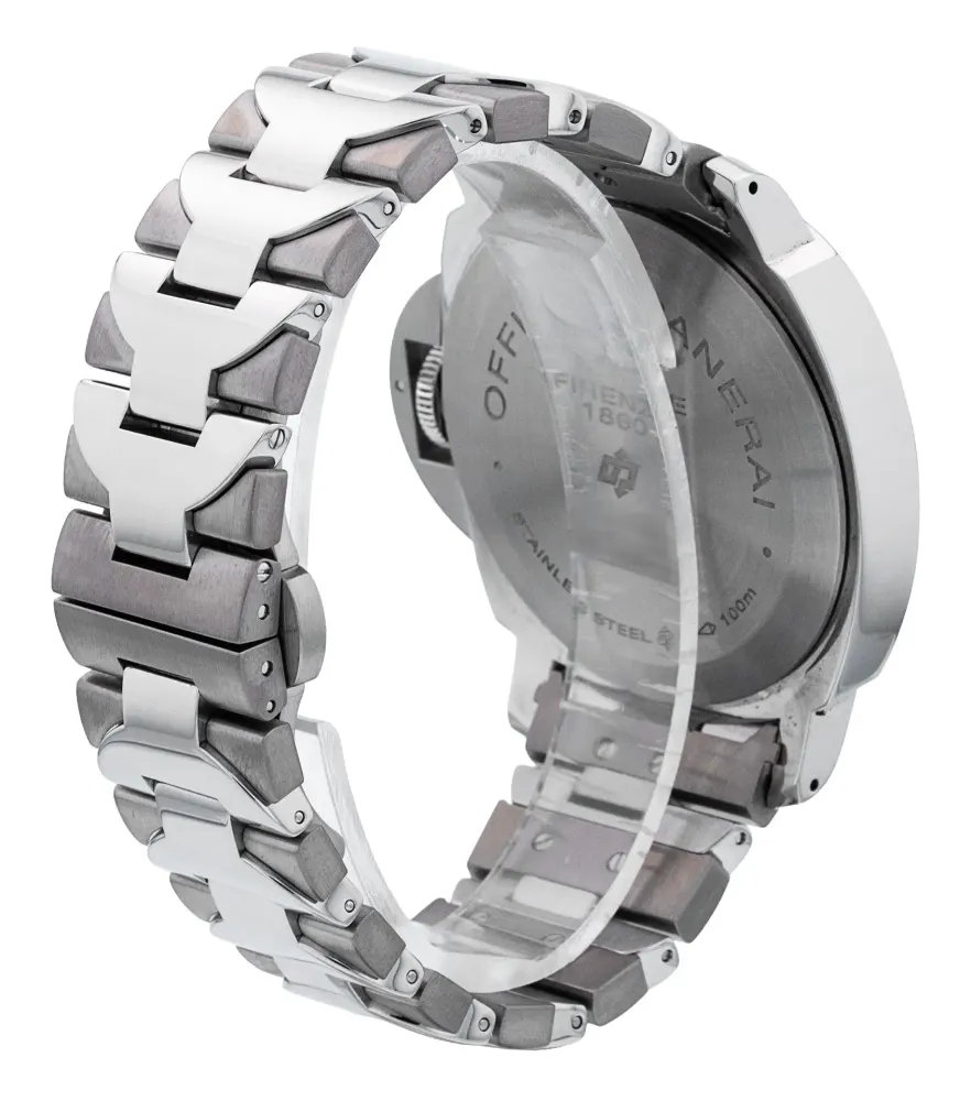 Panerai Luminor Base PAM00630 — 2016 — Very good in White Arabic, additional product view 3