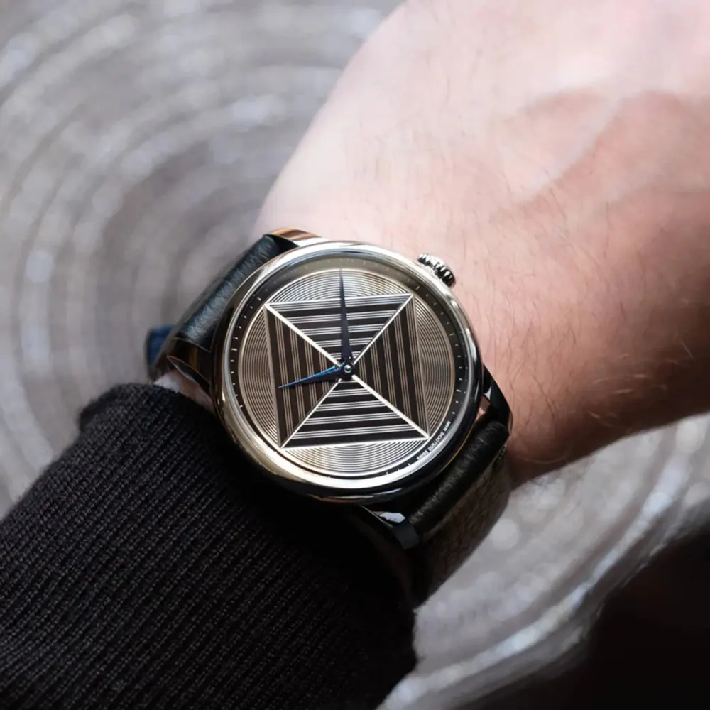 Louis Erard Métiers d'art Guilloché Main II Limited Edition 42mm Unisex Watch Grey in Grey, additional product view 2