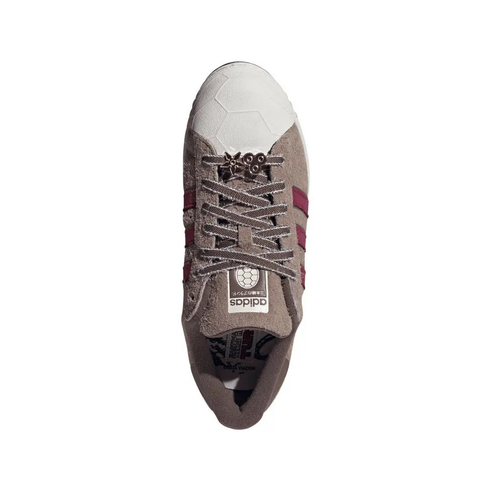 adidas Originals Teenage Mutant Ninja Turtle Superstar Trainers detail 3