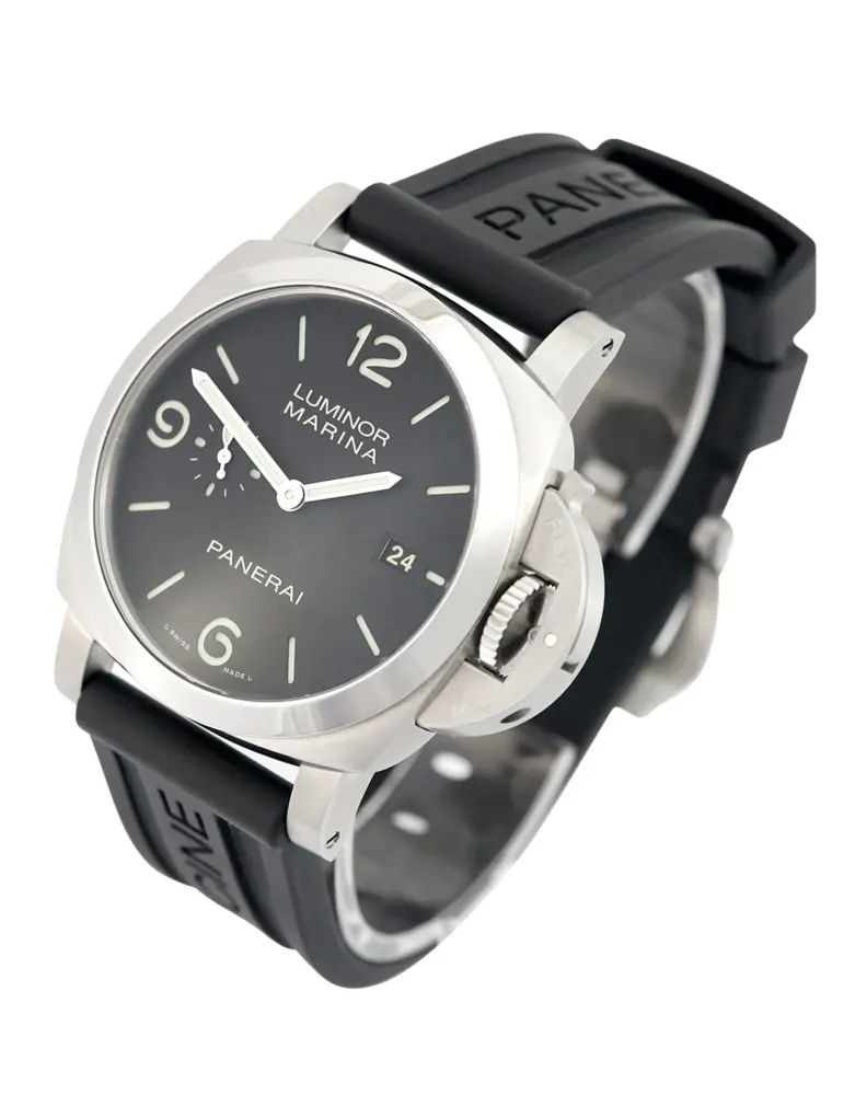 Panerai Luminor Marina PAM03312 — 2026 — Excellent in Black Quarter Arabic, additional product view 2