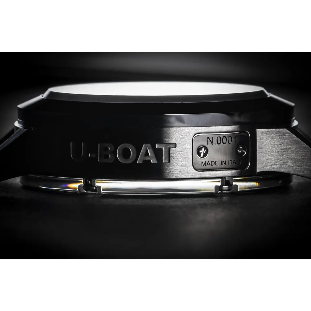 U-Boat Classico 42mm Tungsteno Black in Beige, additional product view 3