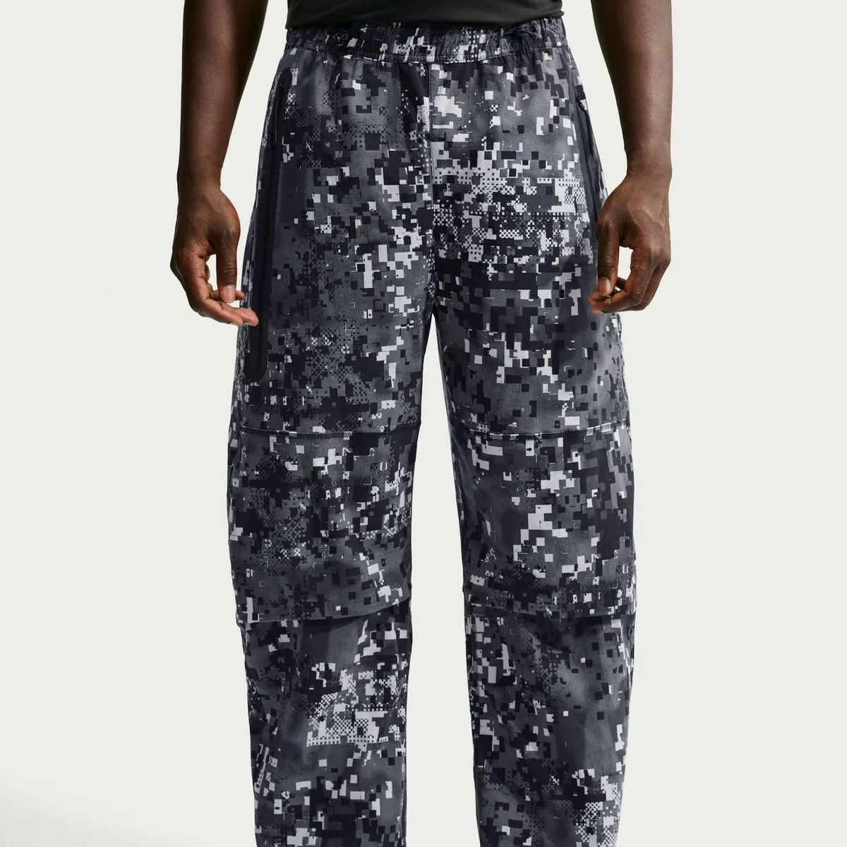 For Him Nike Nike Tech Wvn AOP Pn Sn64