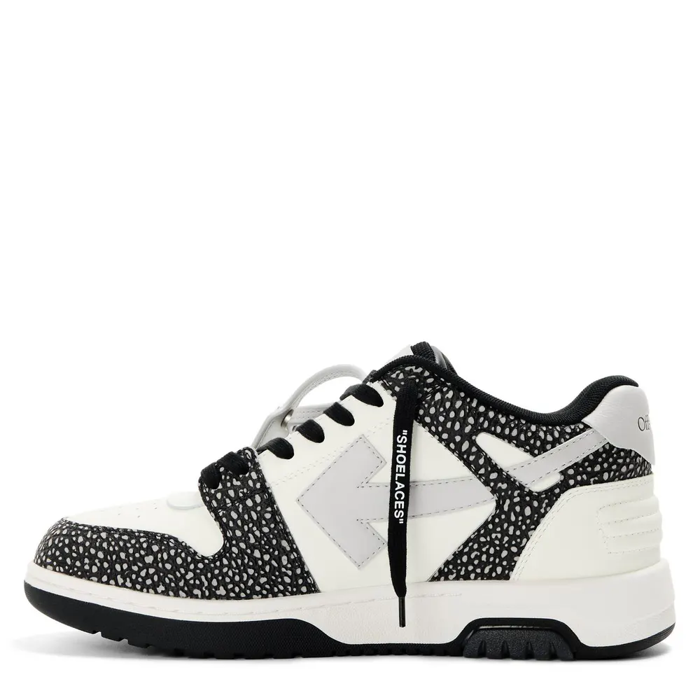 Off White Men's Outofoffice Side Plate Low-Top Trainers detail 2