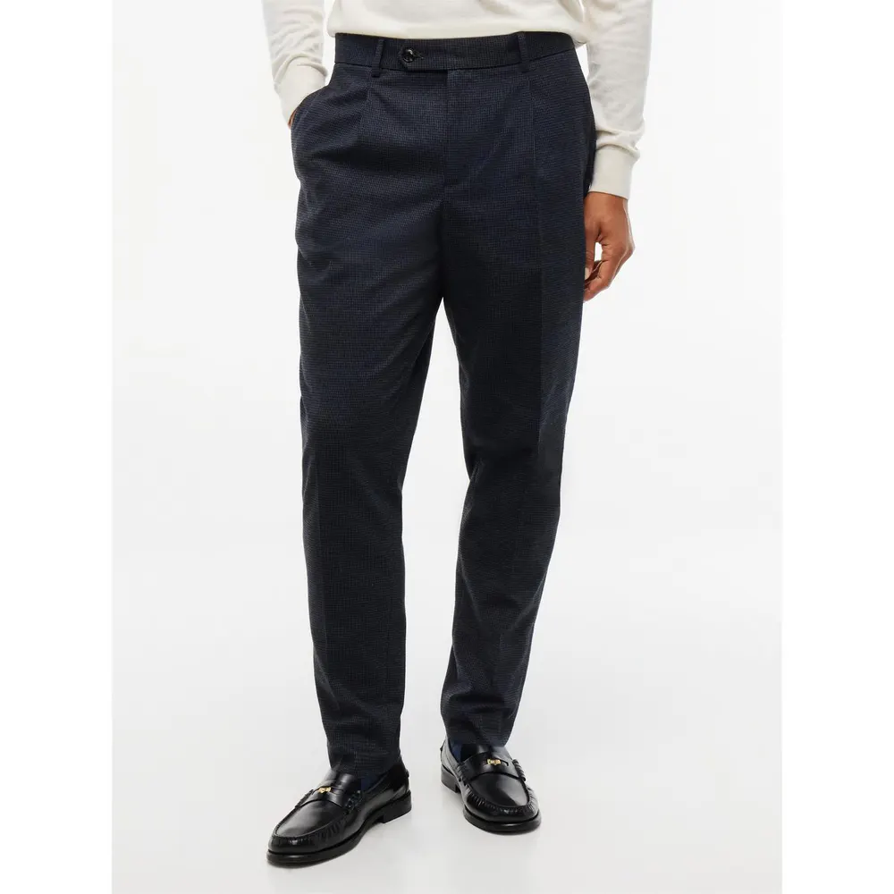 Tommy Hilfiger Men's New York Label Print Cotton Straight-Leg Trousers detail 3