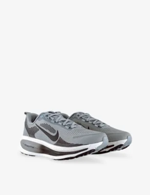 For Him Vomero 18 Mesh Trainers - 7 in WOLF GREY ANTHRACITE PUR, additional product view 3