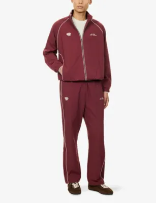 LES DEUX Crinkled Seersucker Woven Track Jogging Bottoms detail 2