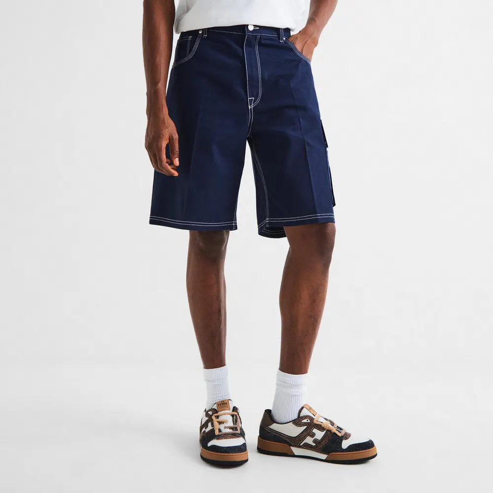 Fendi Fendi Stitch Short Sn63 detail 3