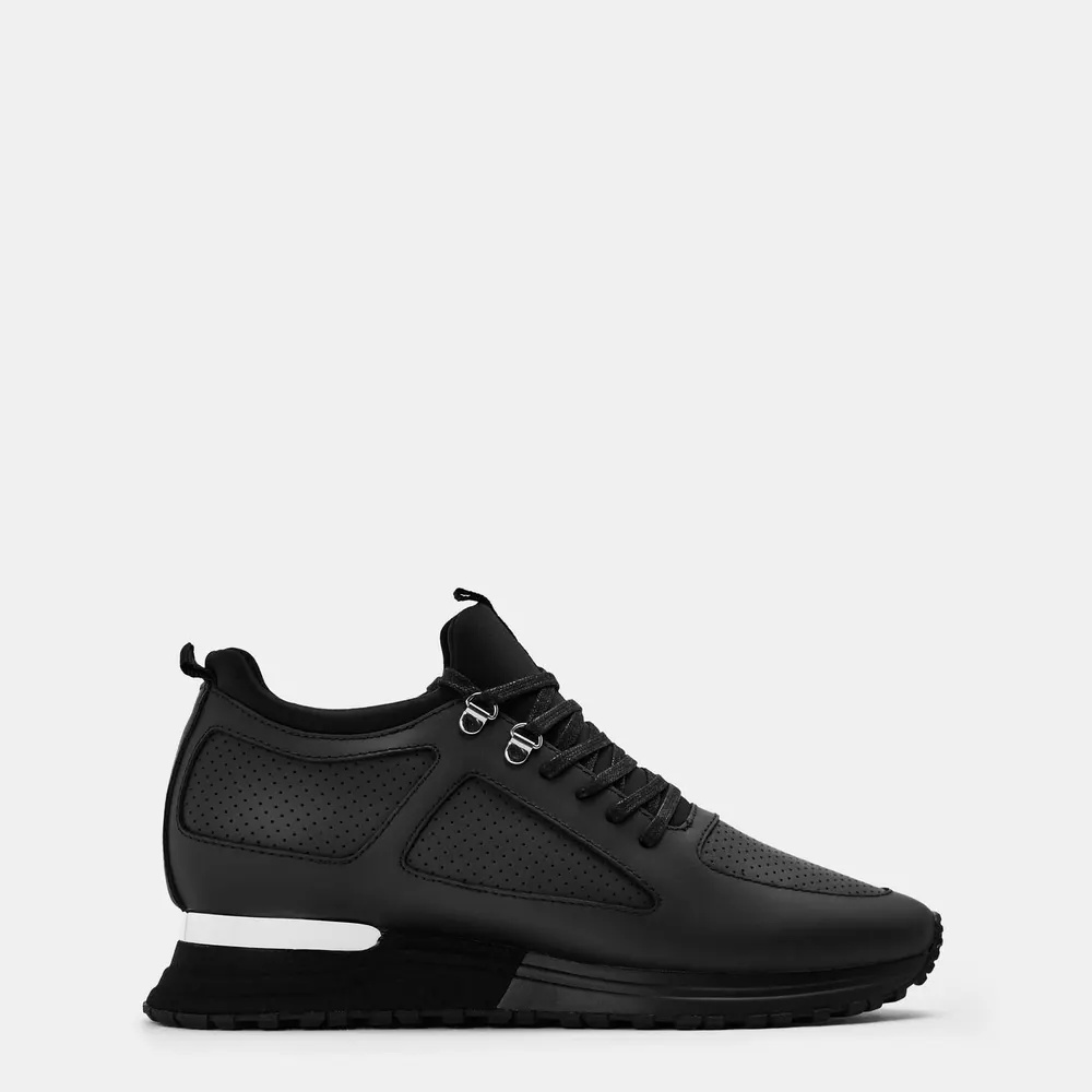 Mallet Diver 2 Trainers in Midnight Black – Footwear