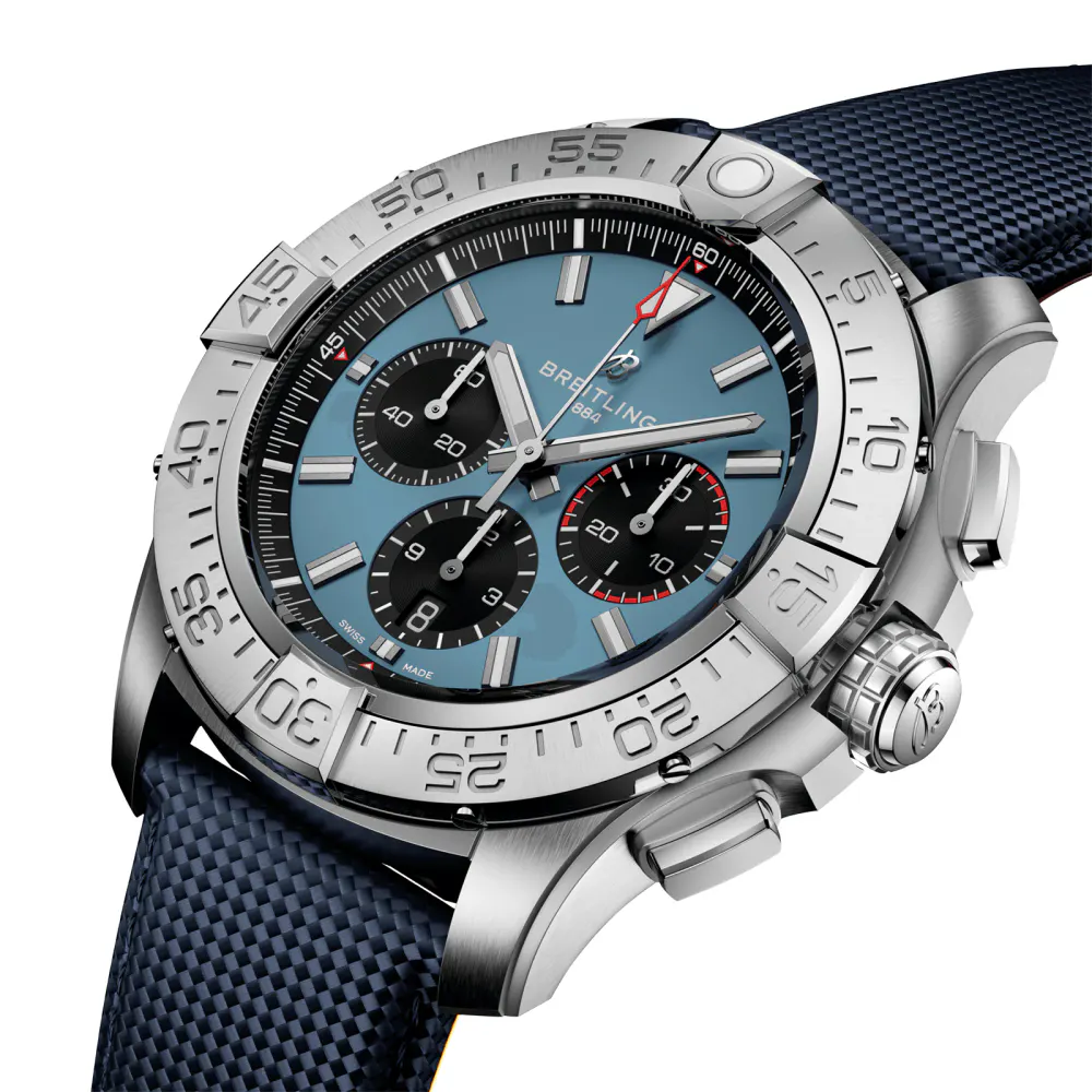 Breitling Super Avenger B01 Chronograph 46mm Mens Watch Blue detail 2