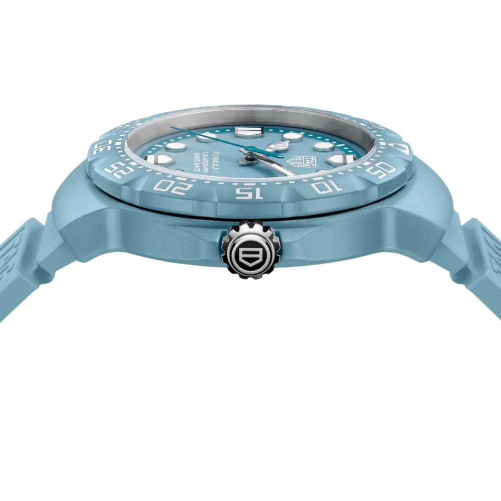 TAG Heuer Formula 1 Solargraph Limited Edition 38mm Unisex Watch Blue detail 2