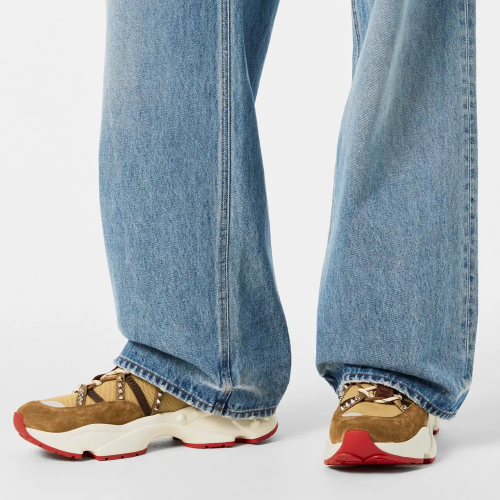 Christian Louboutin Mens Trailnrun Sneakers detail 3