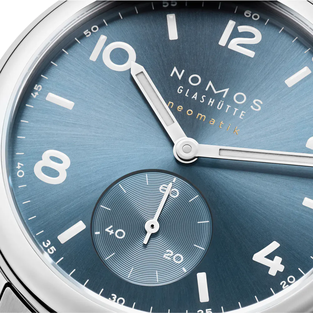 NOMOS Glashutte Club Sport Neomatik Polar 37mm in Blue, additional product view 3