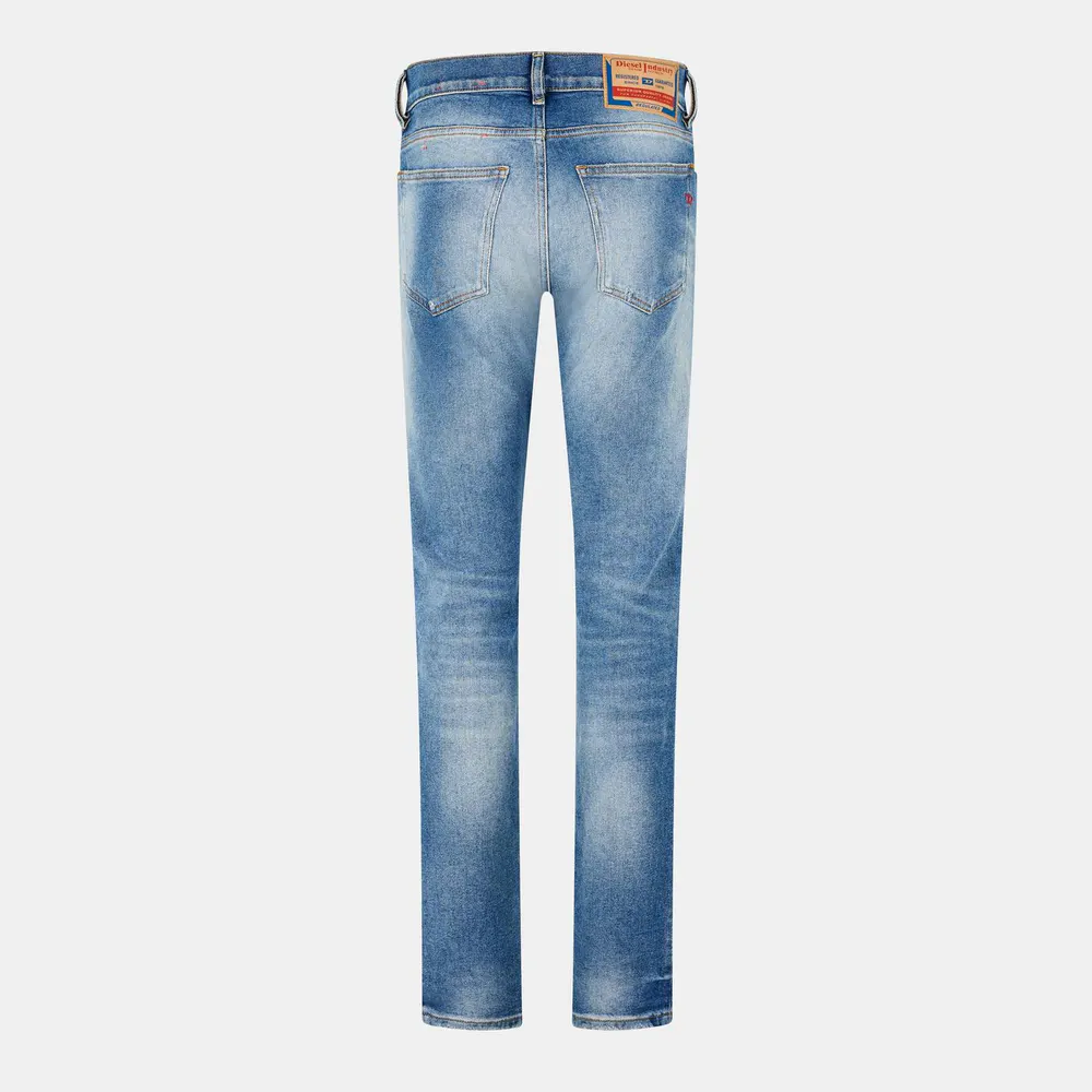 Diesel 2019 D-Strukt detail 2