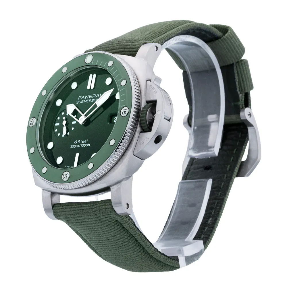 Panerai Submersible QuarantaQuattro PAM01287 — 2022 — Very good in Green, additional product view 2