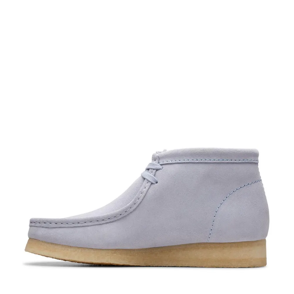 Clarks Originals Men's Wallabee Suede Flat Ankle Boot detail 2