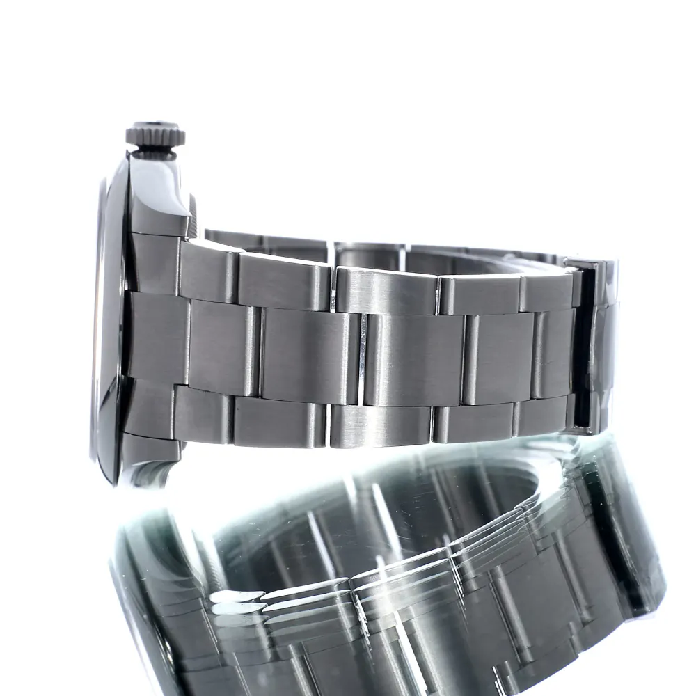 Rolex Oyster Perpetual 41 134300 — 2026 — Unworn detail 2