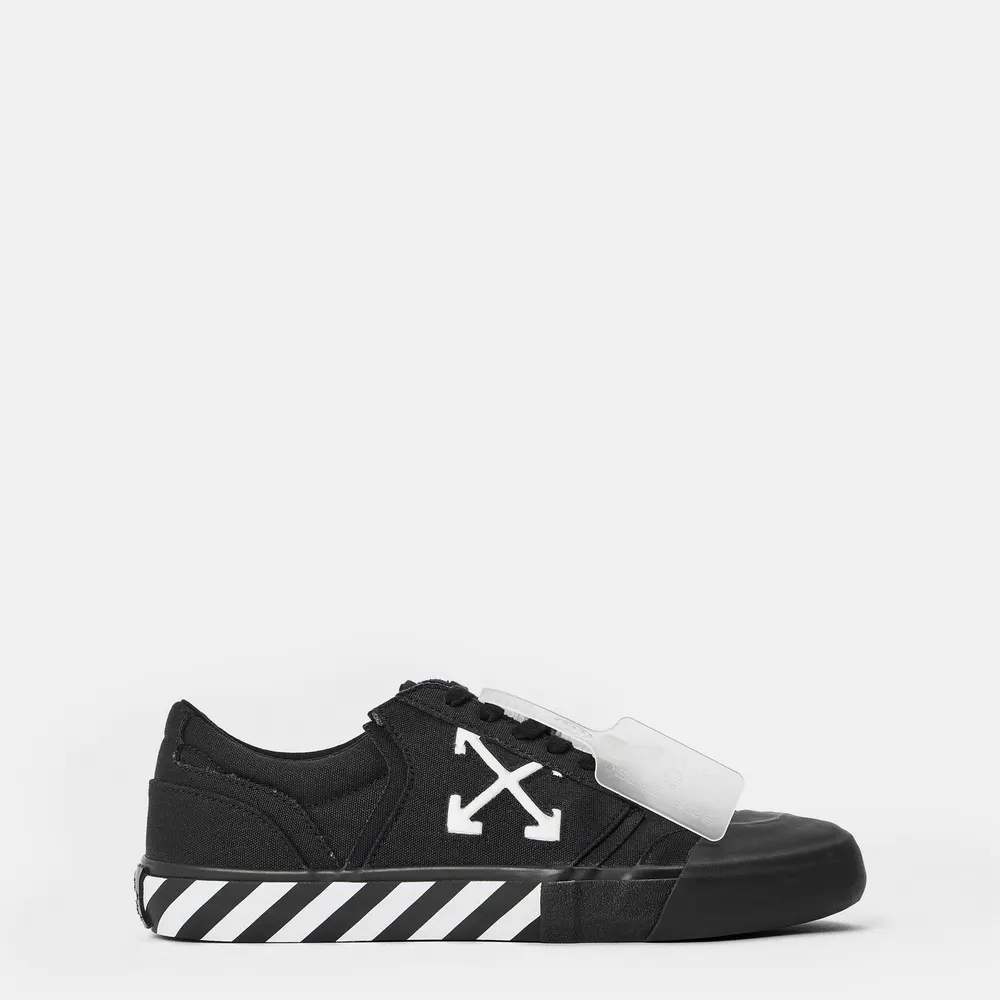 Off White Men's Vulc Undercut Canvas Trainers in Black – Footwear