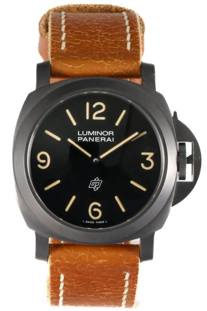 Panerai Luminor Base PAM00360 — 2011 — Very good in Black Quarter Arabic – Pre-owned watches