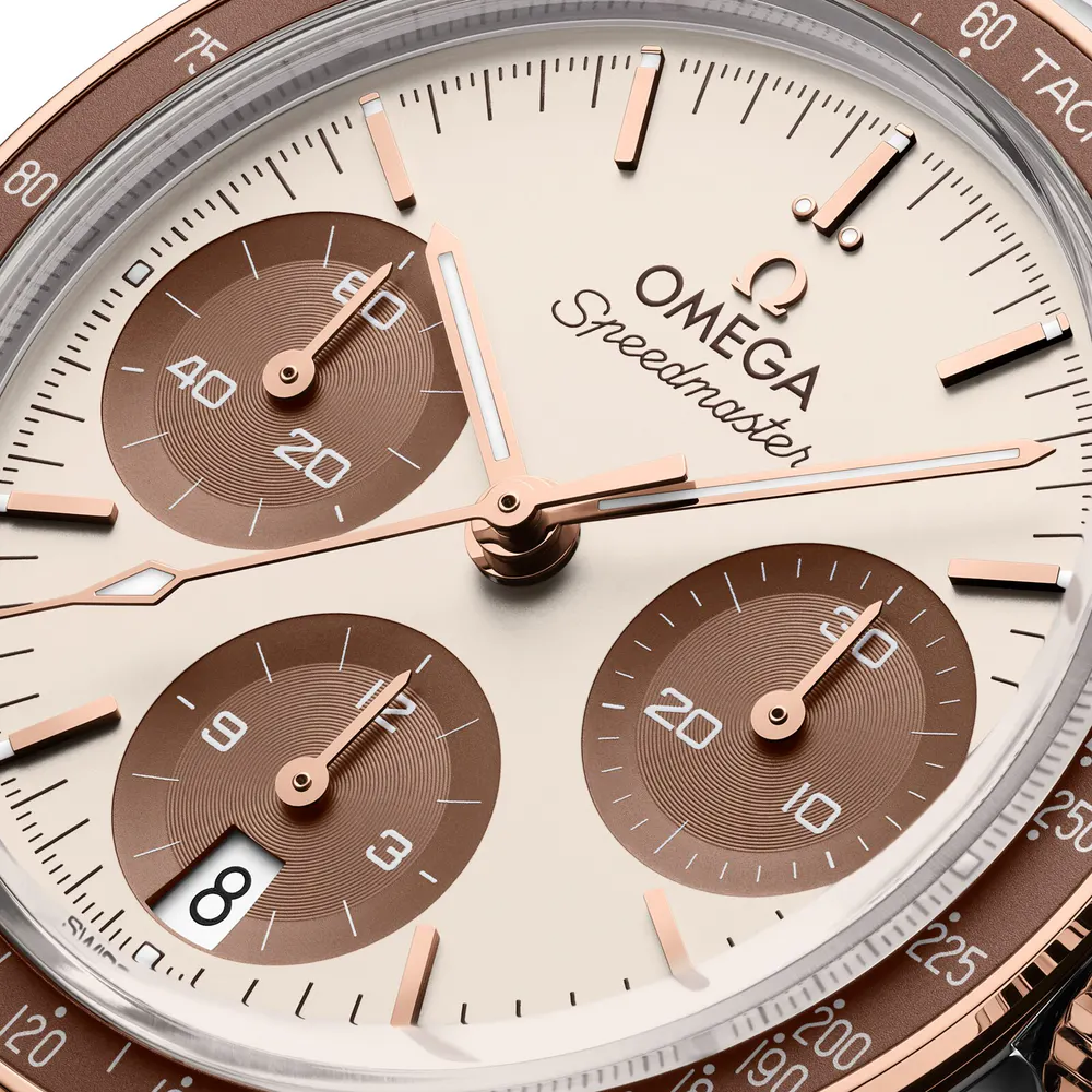 Omega Speedmaster 38mm White Dial Sedna Gold on Steel Watch in White, additional product view 3