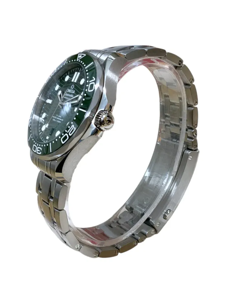 Omega Seamaster Diver 300m 210.30.42.20.10.001 — 2026 — Unworn detail 2