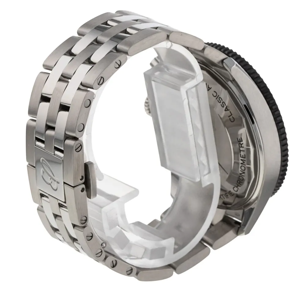 Breitling AVI Y23380 — 2024 — Excellent detail 3