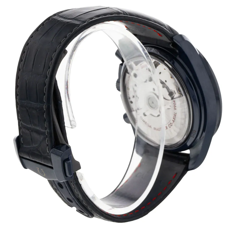 Omega Speedmaster Moonphase 304.93.44.52.03.002 — 2021 — Excellent detail 3