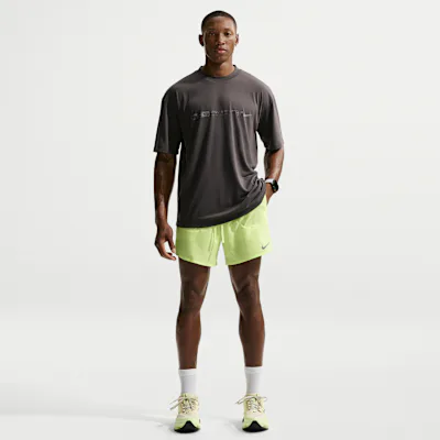 Nike Stride Men's Dri-FIT 18cm (approx.) 2-in-1 Running Shorts - Volt Ice