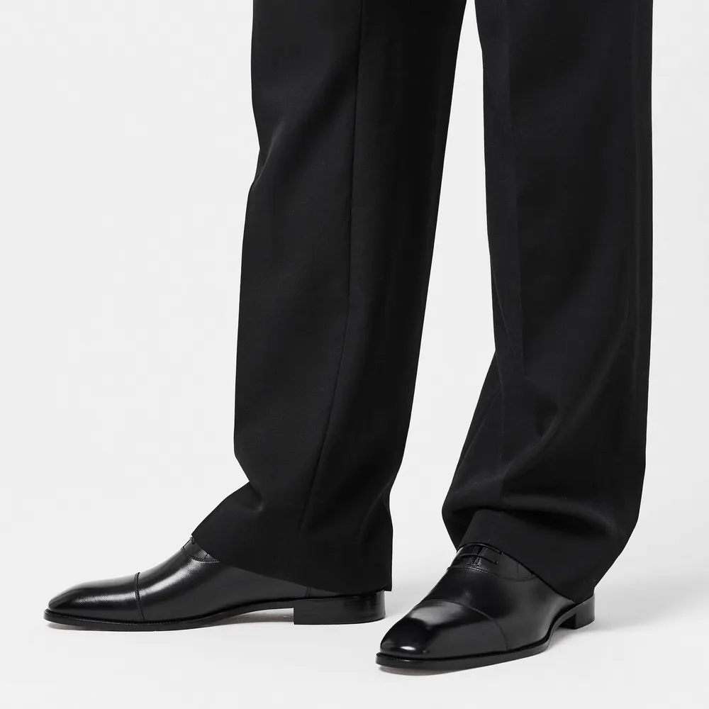 Christian Louboutin Greggory Oxford Shoes detail 3
