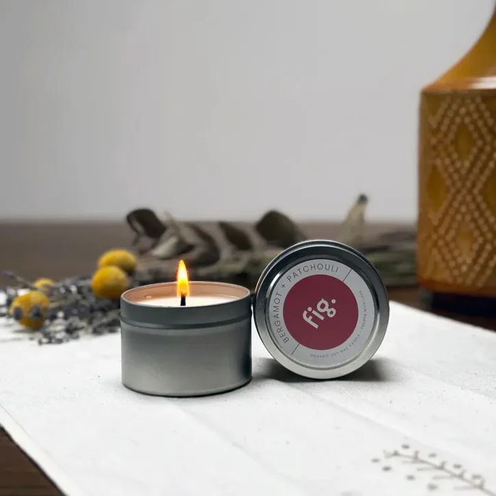 Fig Soy Wax + Pure Essential Oils Handmade Eco Candle - Bergamot + Patchuli detail 2