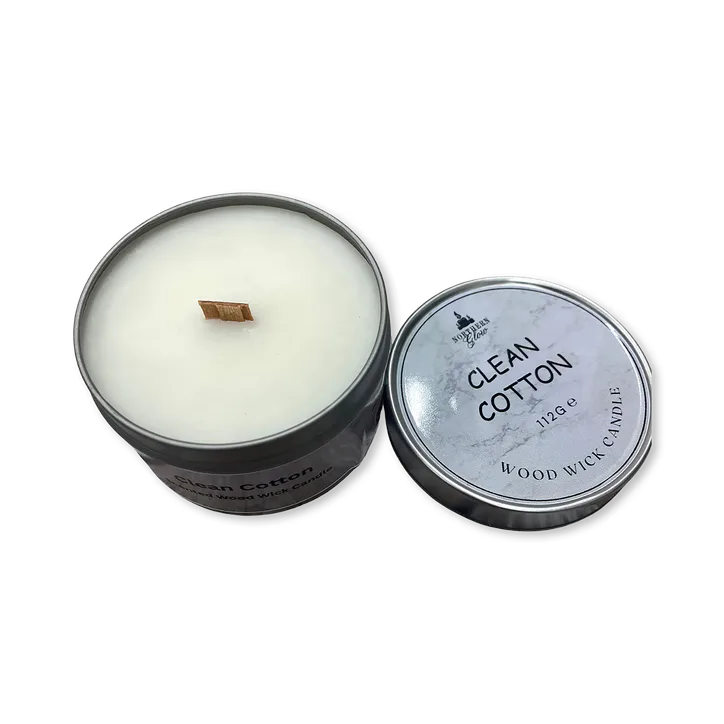 Northern Glow Scented Wood Wick Candle - Clean Cotton detail 2