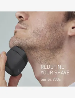 PANASONIC Series 900s Premium Palm Sized 5-Blade Shaver detail 3