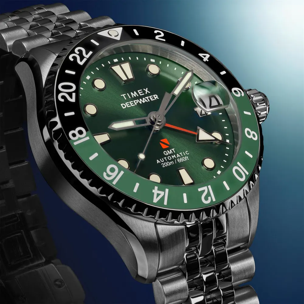 Timex Men's Meridian Quartz Analogue Watch in Green/Silver, additional product view 3