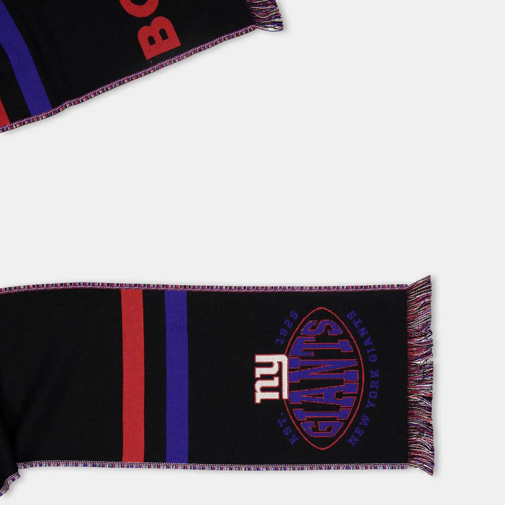 Boss Men's NY Scarf detail 2