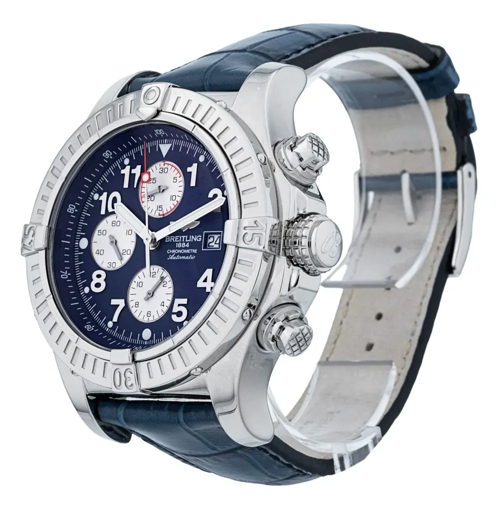 Breitling Super Avenger A13370 — 2004 — Very good detail 2