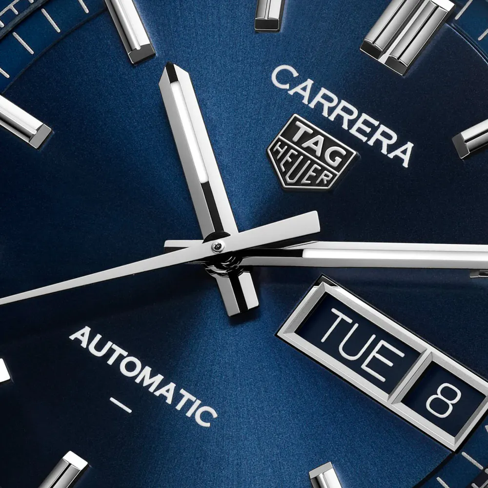 TAG Heuer Carrera Day-Date 41mm Mens Watch Blue detail 3