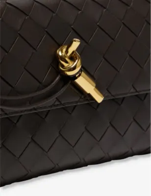 BOTTEGA VENETA Andiamo leather cross-body bag detail 3