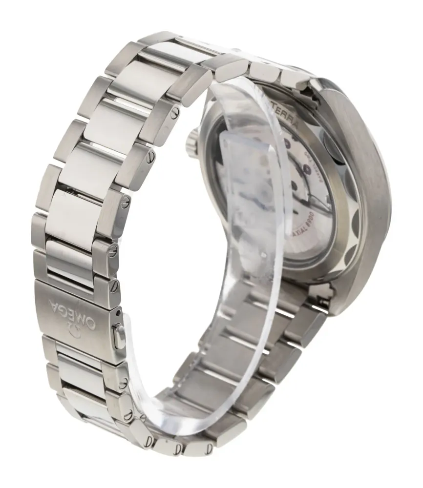 Omega Aqua Terra 150m Gents 220.10.41.21.02.001 — 2018 — Very good detail 3