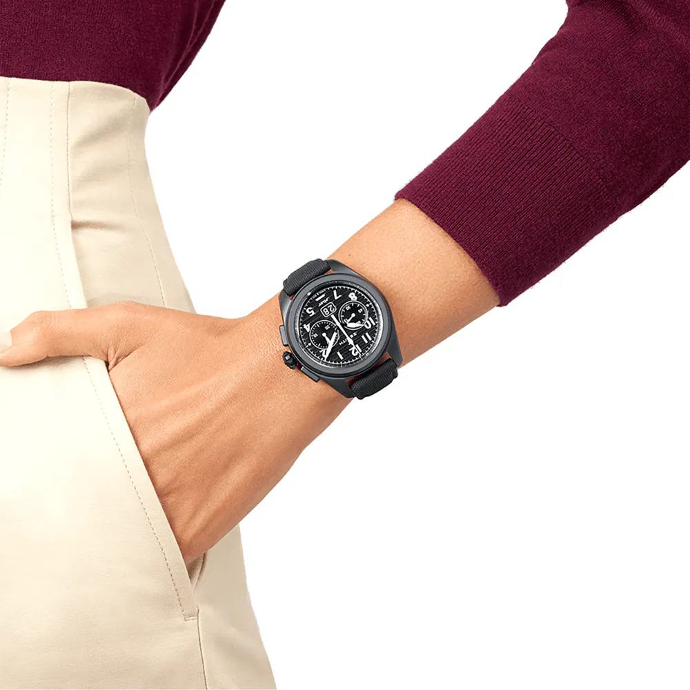 Zenith Pilot Big Date Flyback 42.5mm Mens Watch detail 3