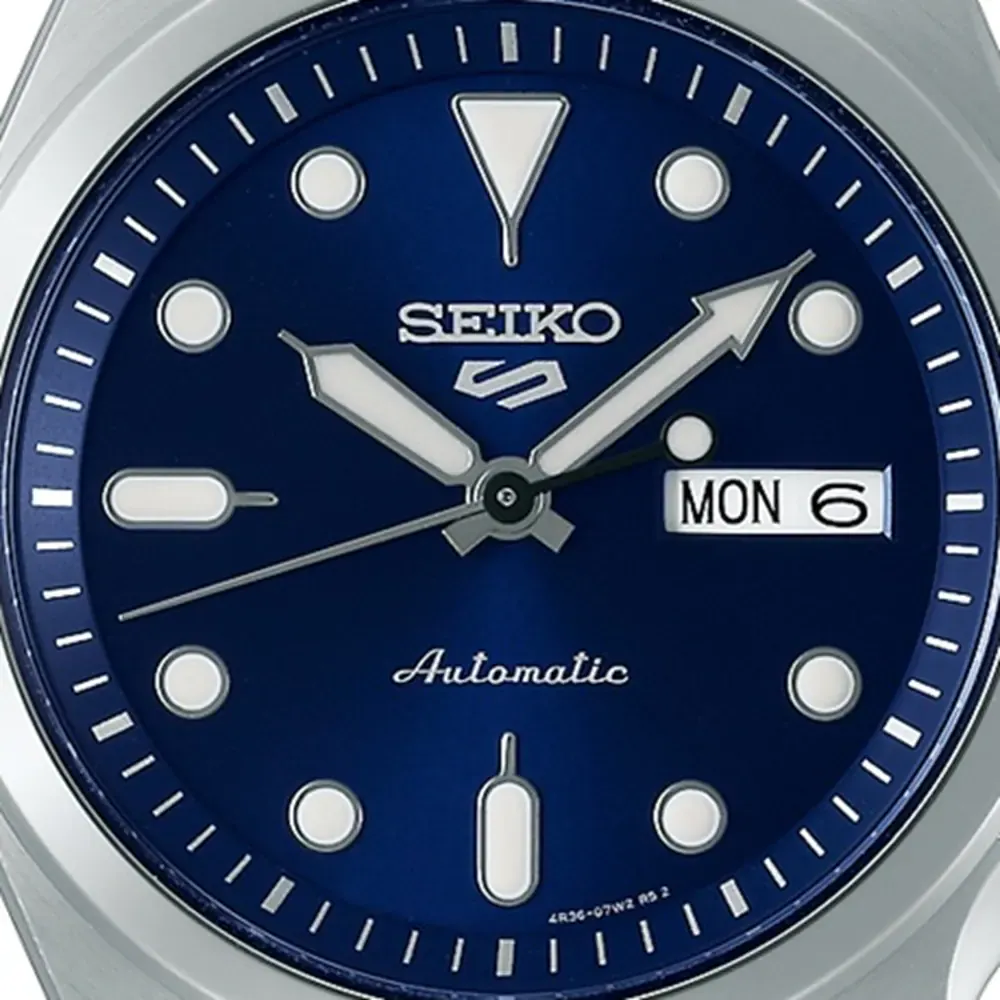 Seiko 5 Sports 5 Sports SKX 40mm Mens Watch Blue detail 2