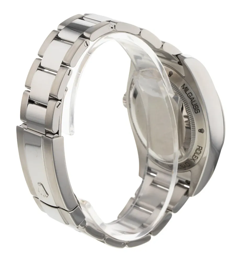 Rolex Milgauss 116400 GV — 2016 — Very good detail 3
