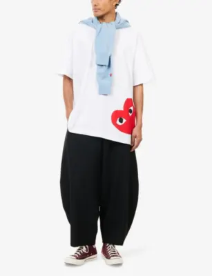 COMME DES GARCONS PLAY Heart-Print Oversized Cotton-Jersey T-Shirt detail 2