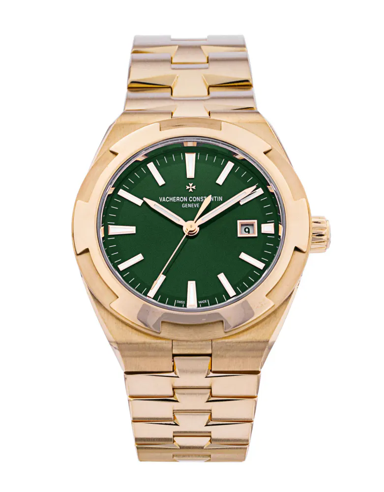 Vacheron Constantin Overseas 4600V/200R-H134 — 2025 — Very good in Green – Pre-owned watches