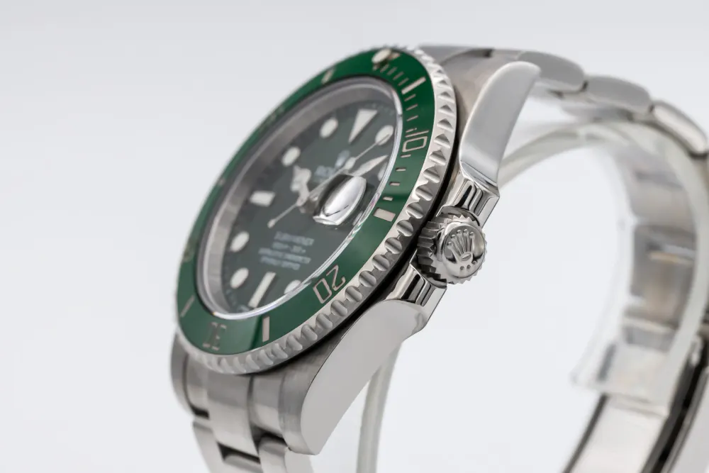 Rolex Submariner 116610 LV — 2014 — Very good detail 2