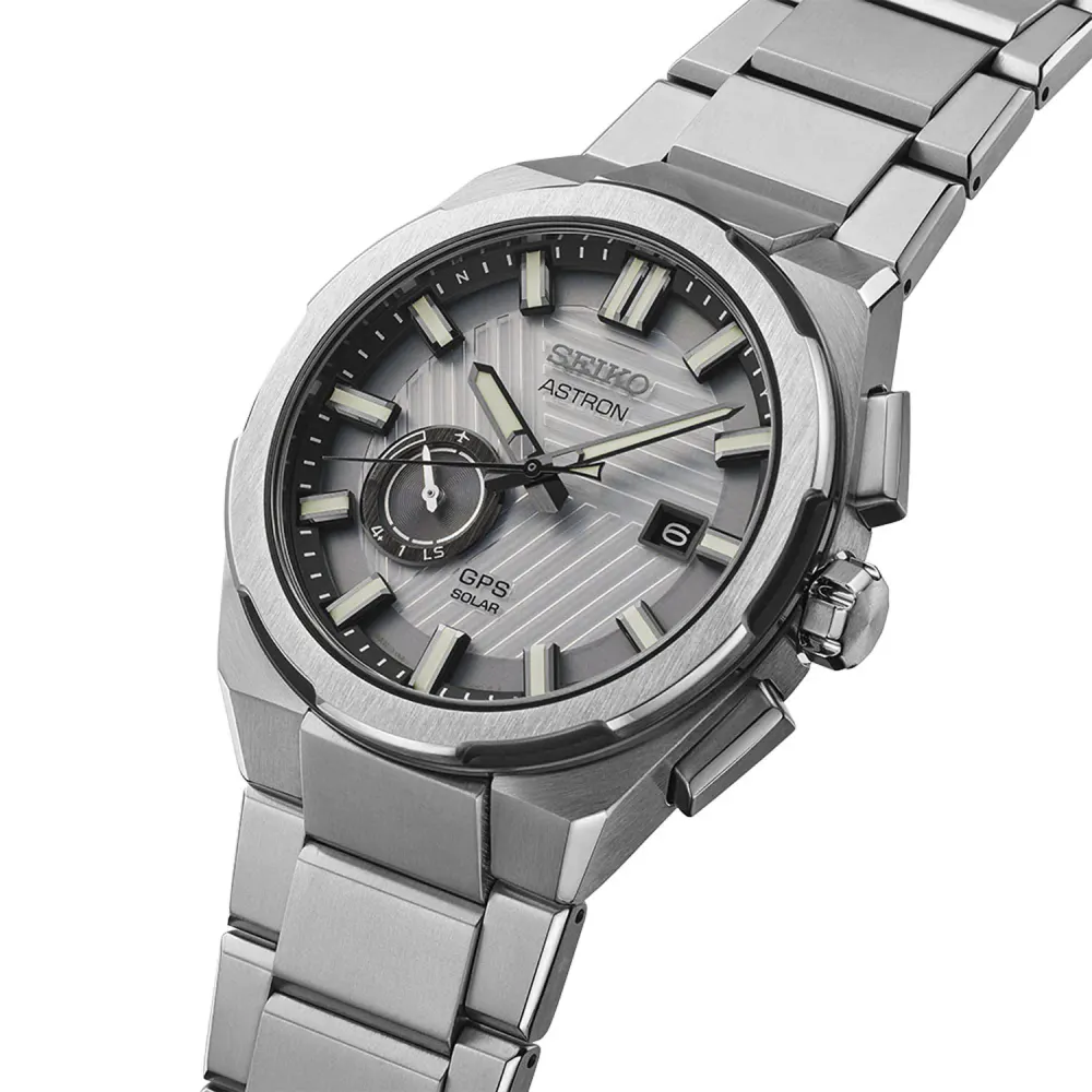 Seiko Prospex Seiko Astron GPS Solar 2025 Limited Edition 42mm Mens Watch detail 3