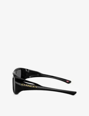 OAKLEY OO9492 Chaminade Square-Frame Nylon Sunglasses detail 2