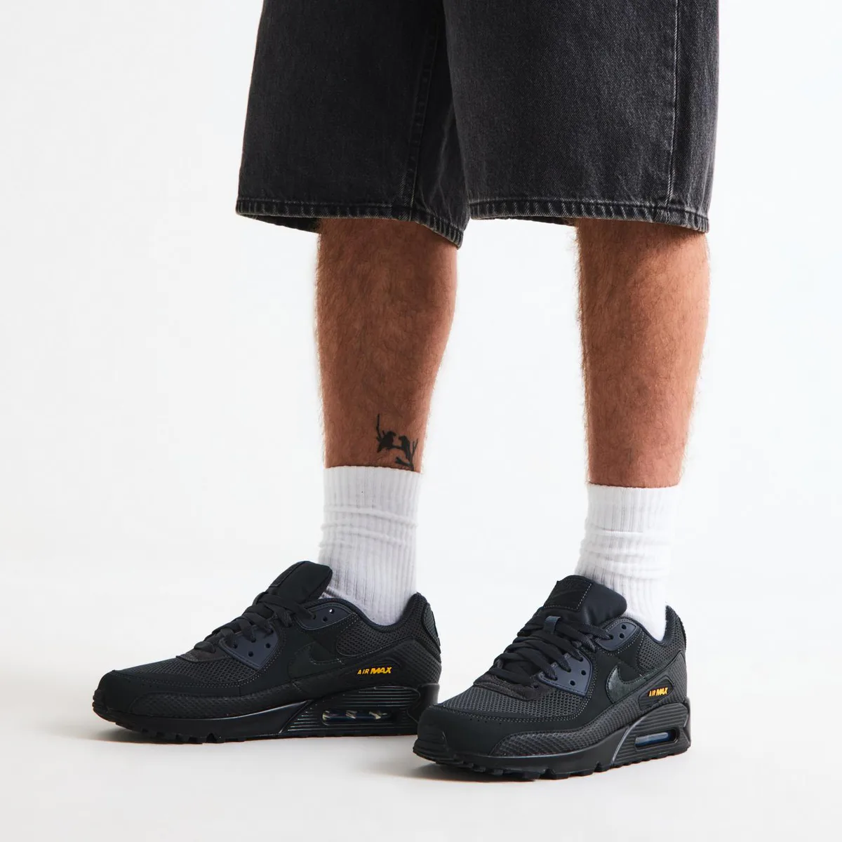 For Him Nike Men's Air Max 90 Leather Runners in Anth/Smoke Grey, additional product view 3