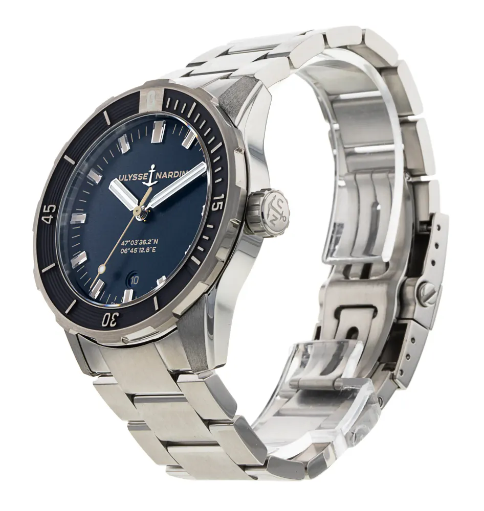 Ulysse Nardin Diver collection 8163-175-7M/93 — 2023 — Excellent in Blue Baton, additional product view 2