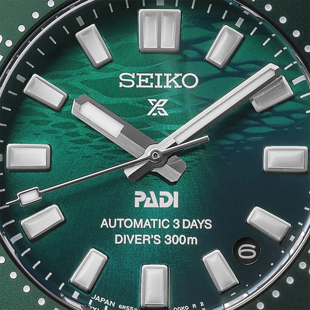 Seiko Prospex Prospex 1965 Heritage Diver's PADI Special Edition 40mm Mens Watch Green detail 2