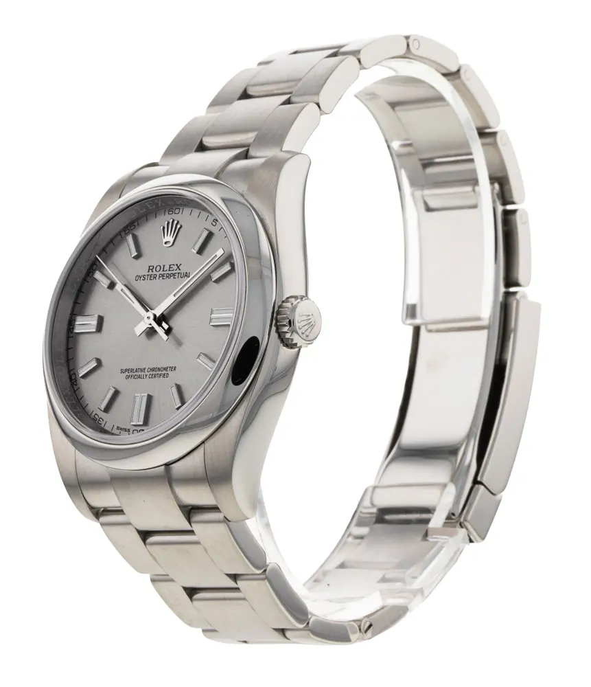 Rolex Oyster Perpetual 116000 — 2019 — Very good detail 2