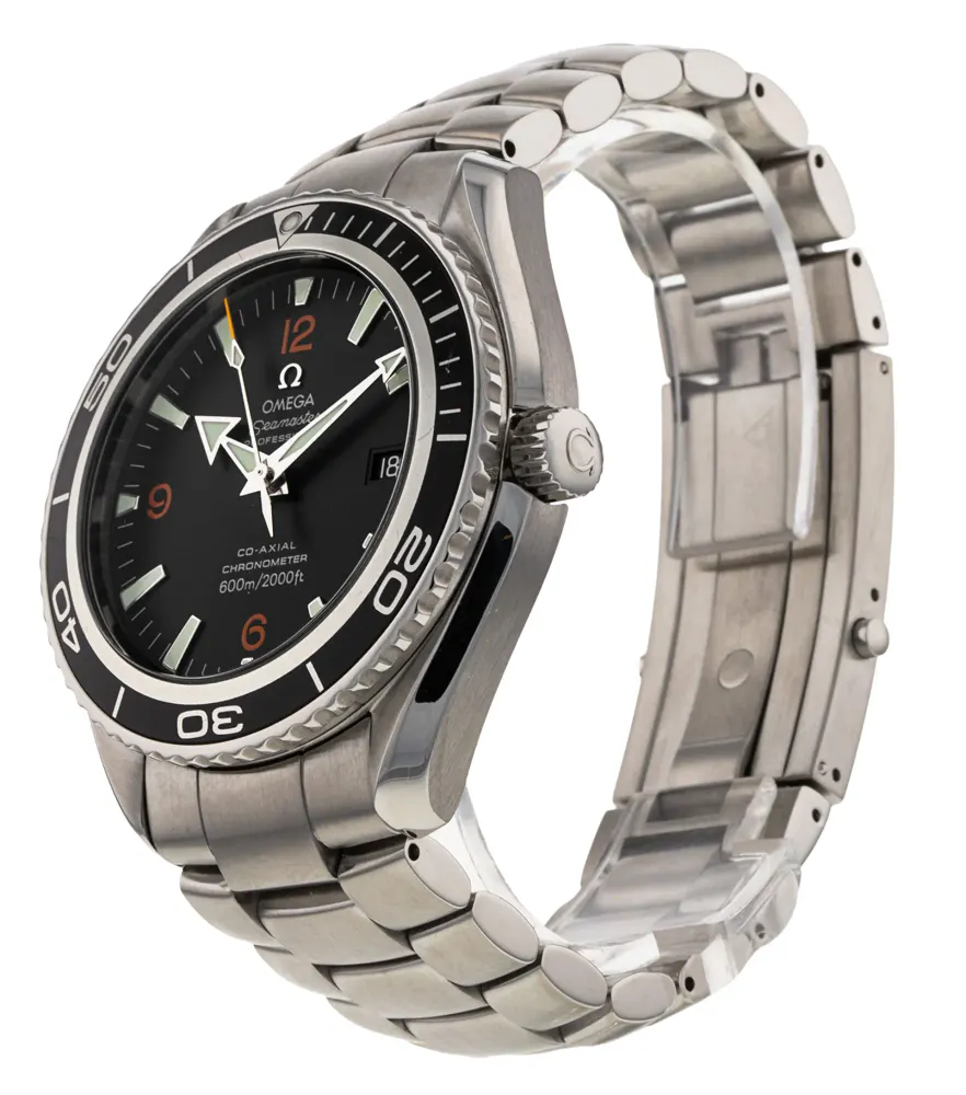 Omega Planet Ocean 2200.51.00 — 2009 — Good in Black Quarter Arabic, additional product view 2